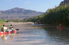 Canoeing on the Santa Elena